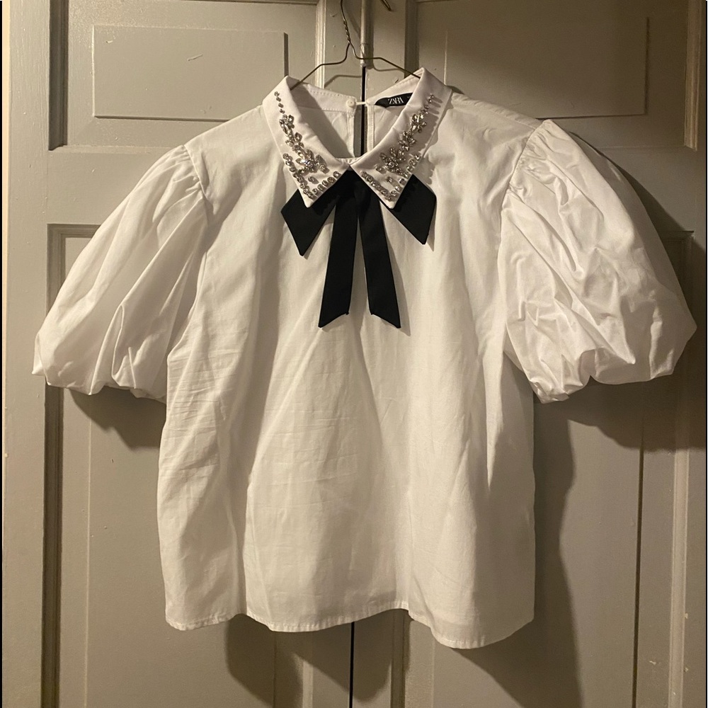 Zara collared white balloon sleeve top with jewels and bow